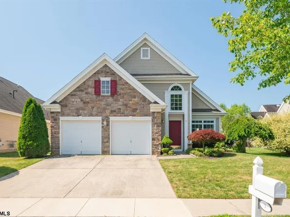 3 Jackson Dr, Egg Harbor Township, NJ 08234