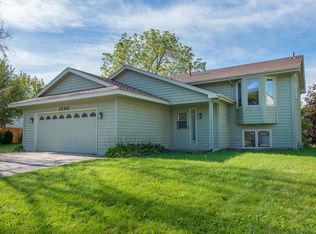 1580 Bender Rd, Chaska, MN 55318