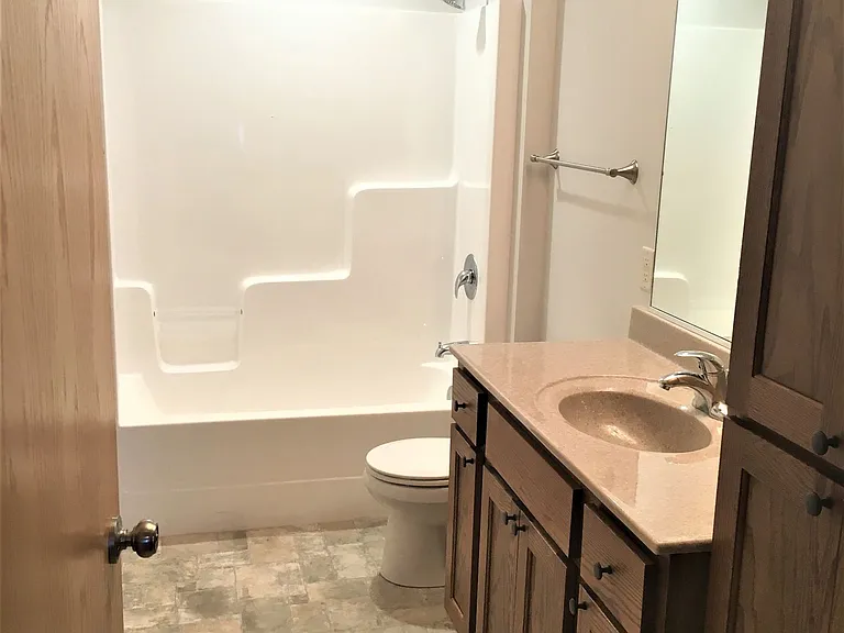 1112-1178 Scout Dr — Photo 12