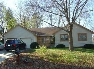 4001 SW 10th St, Blue Springs, MO 64015