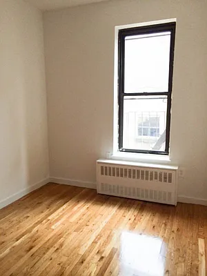 Rented by Bohemia Realty Group | media 36