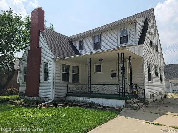 28466 N Wesley Ave, Flat Rock, MI 48134