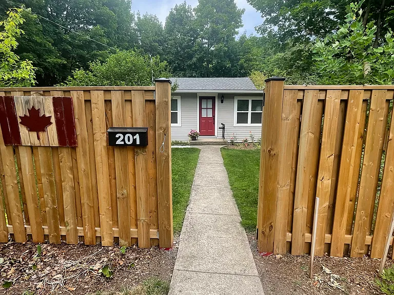 201 Melville St — Photo 20