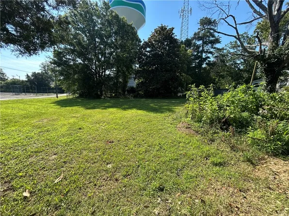 118 Trussell St, Honea Path, SC 29654