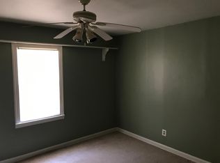 18619 Old Triangle Rd, Triangle, VA 22172