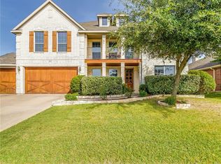 831 Evergreen Ln, Burleson, TX 76028