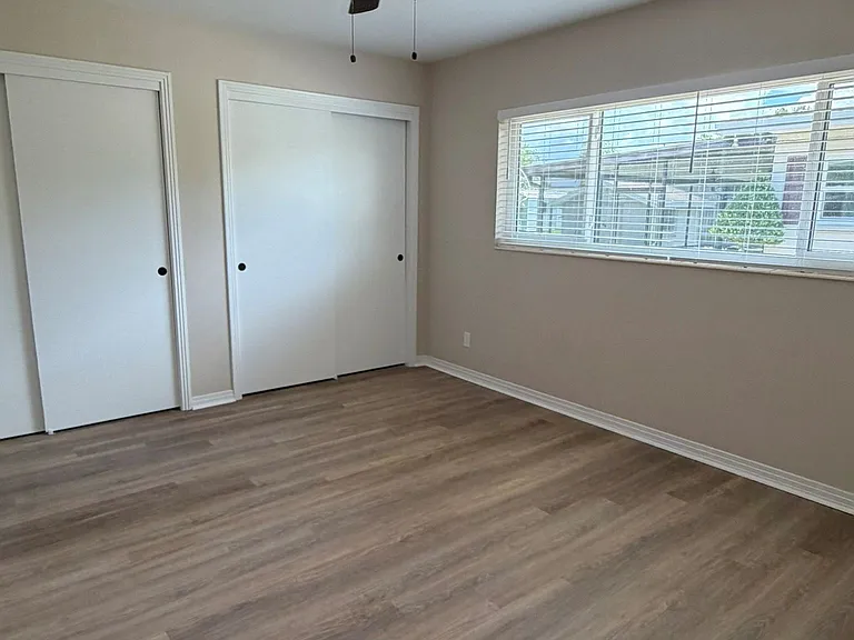 1109 W Plymouth St — Photo 25