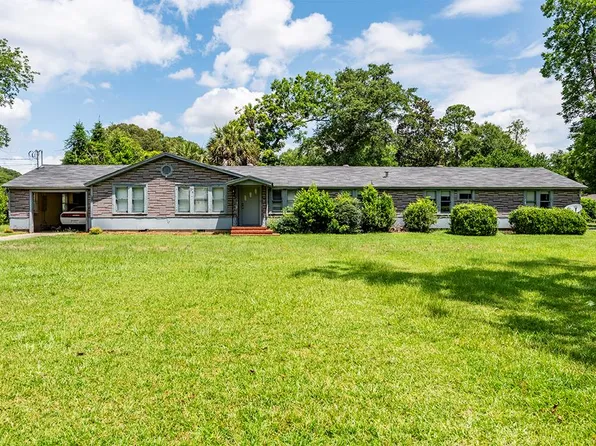 703 A&b Adderton St, Americus, GA 31719