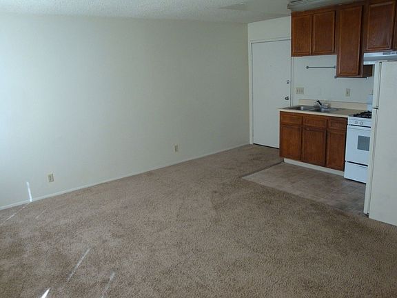 5th image of 6735 El Cajon Blvd APT B4