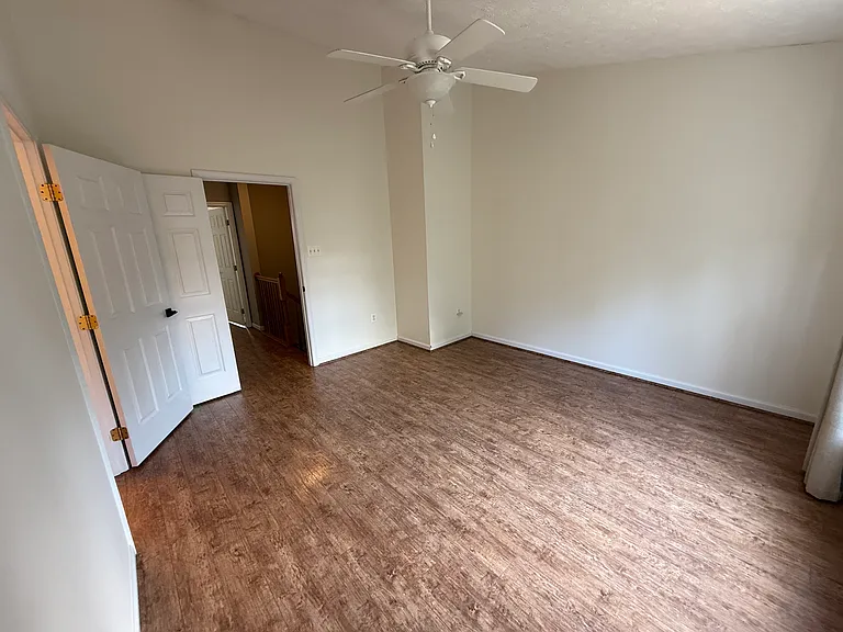 1097 Jeanett Way — Photo 21