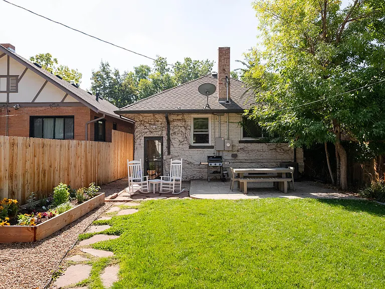 4631 Batavia Pl — Photo 47