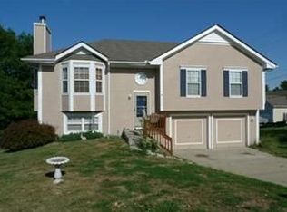 5401 N Poe St, Kansas City, MO 64119