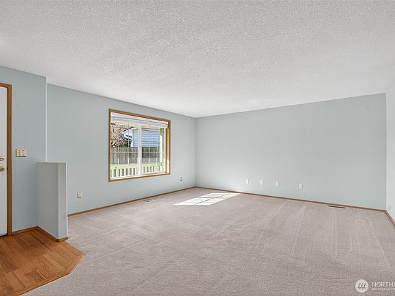 5th image of 17000 SE 16th Street