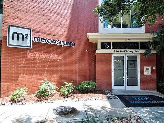 2nd image of 2950 McKinney Ave APT 422