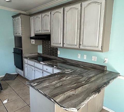 2nd image of 1641 Lakefield Dr