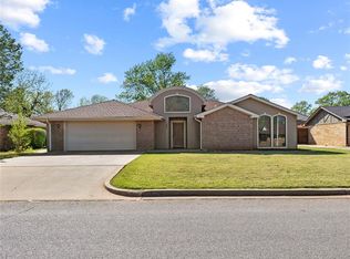509 Walnut St, Weatherford, OK 73096