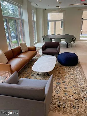 6803 Cameron #Penthouse 3 — Photo 41