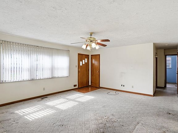 3rd image of 1519 Shannon Ave