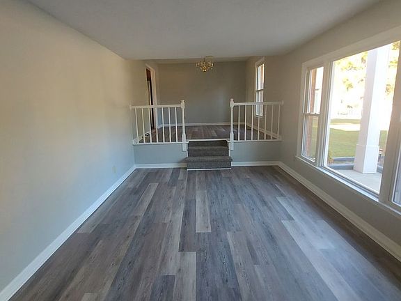 4th image of 916 Bramblewood Ct