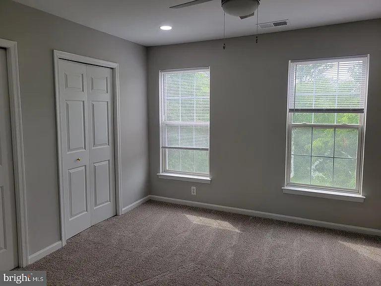44189 Litchfield Ter — Photo 13