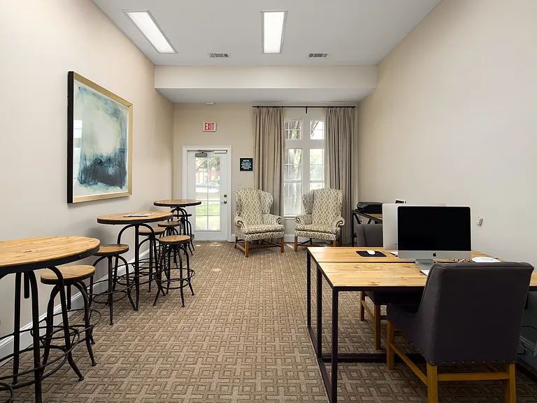 Sturbridge Commons — Photo 13