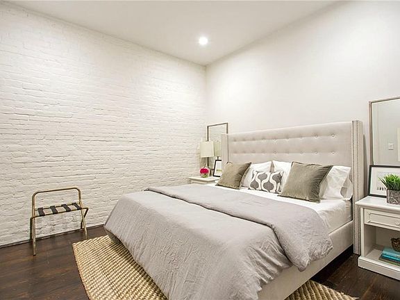 5th image of 425 Gravier St #301