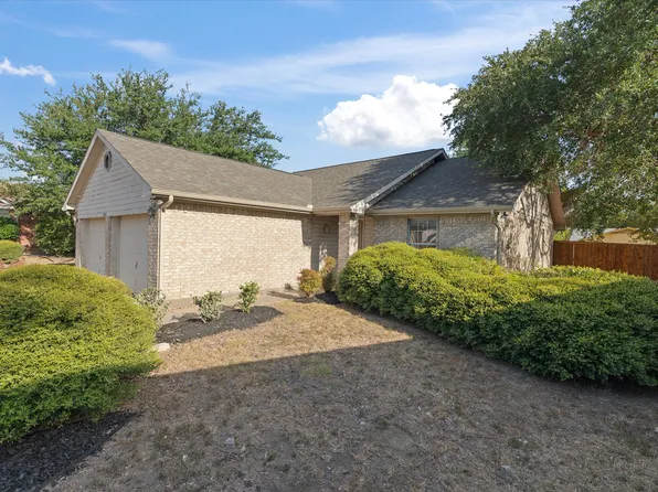 8002 Marielle Cir, Dallas, TX 75232