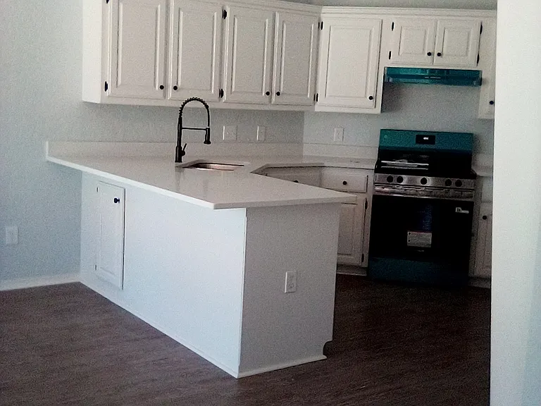 8229 N McKee Blvd — Photo 7