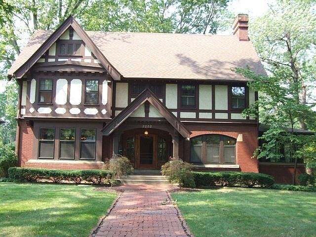 2232 Harcourt Dr, Cleveland Heights, OH 44106 | Zillow