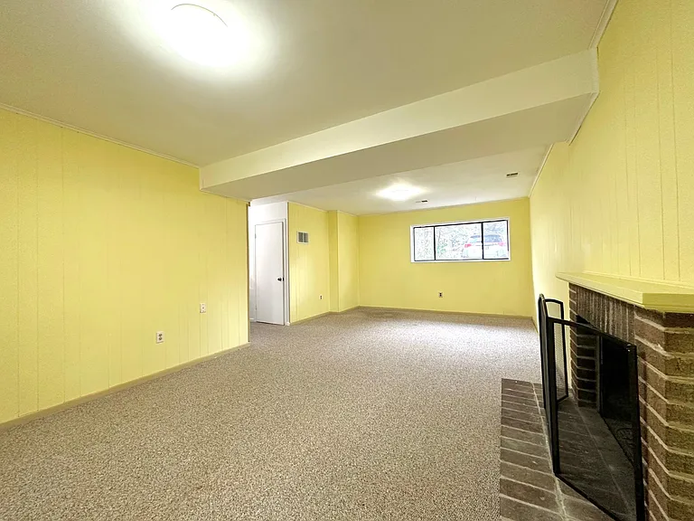 4 Renmark Ct — Photo 27