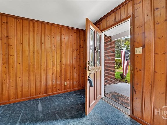 4th image of 108 Azalea Avenue