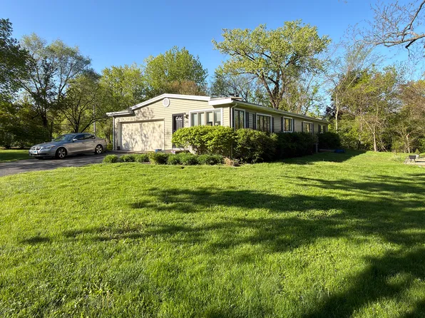 248 S Brockway St, Palatine, IL 60067