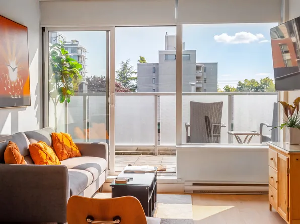 250 E 6th Ave #463, Vancouver, BC V5T 0B7