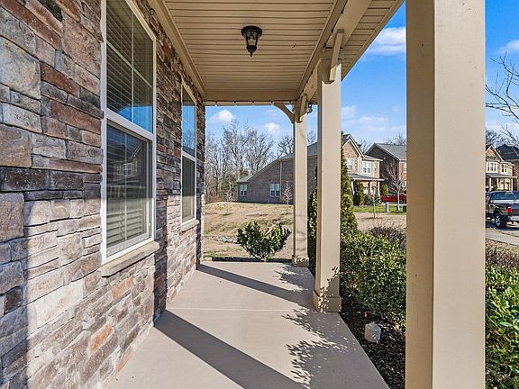 3rd image of 4976 Napoli Dr