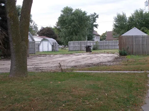 816 Milan Ave, Ravenna, NE 68869