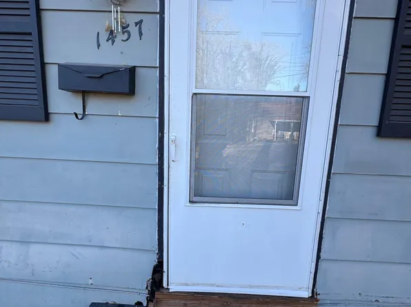 1457 Aspen St, Danville, VA 24540