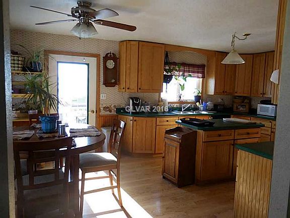 3rd image of 1465 W 359th St N