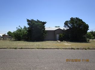 511 SW 5th St, Seminole, TX 79360
