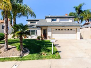 9352 Lake Hill Rd, Santee, CA 92071