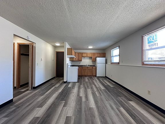 4th image of 2098 Imperial Ln #1