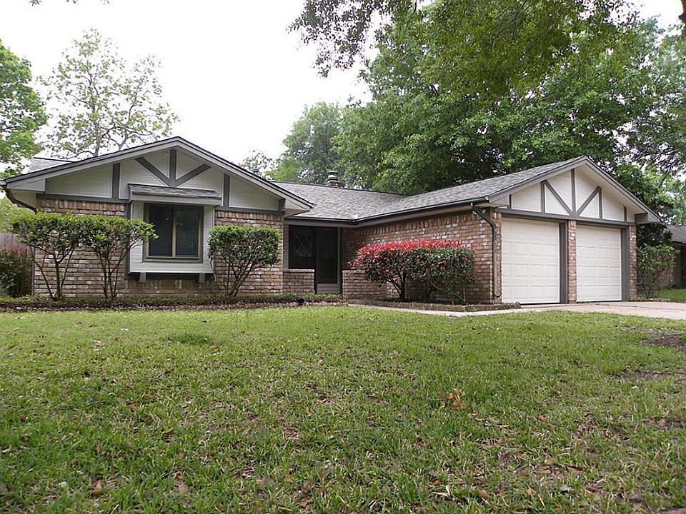 1st image of 22815 Merrymount Dr