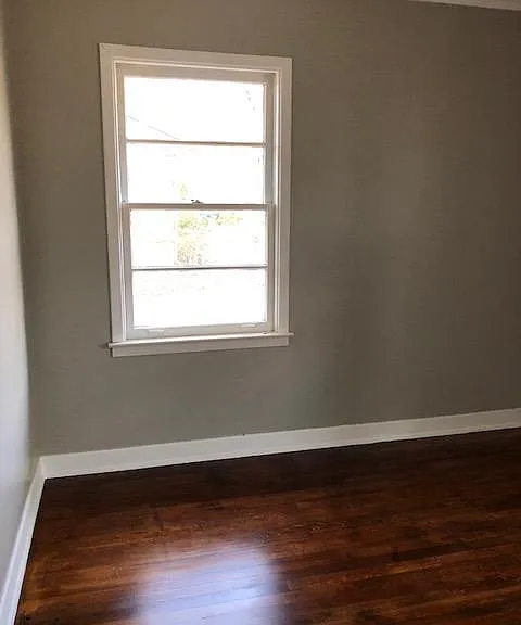 5302 Laurie Ln — Photo 2