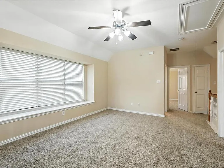 2101 Broadstone Dr — Photo 21