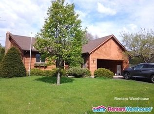 8210 Jensen Ave S, Cottage Grove, MN 55016