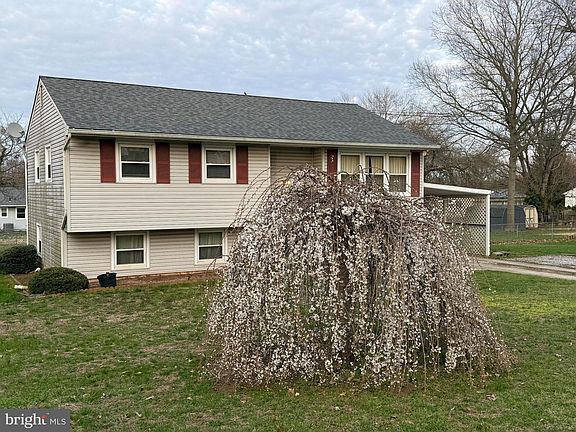2nd image of 127 Stave Mill Rd