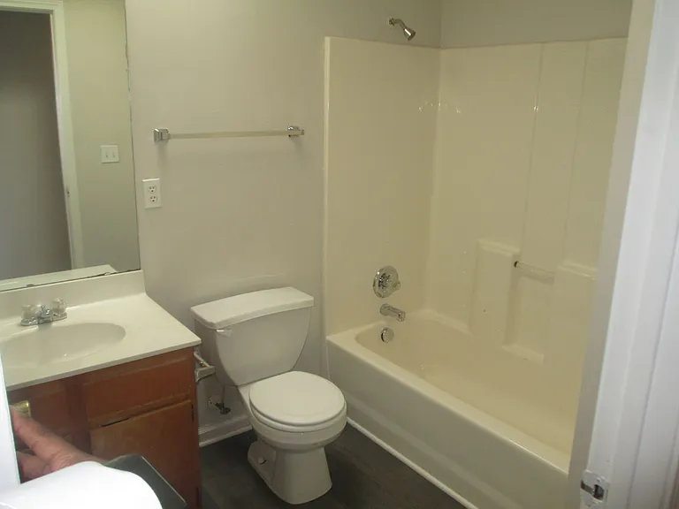 2315 Deherradora Ave — Photo 9