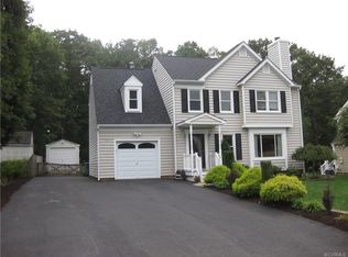 9621 Mesquite Rd, Glen Allen, VA 23060