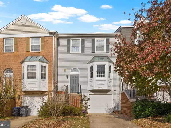 12306 Sleepy Lake Ct, Fairfax, VA 22033
