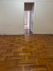 61-11 Cloverdale Boulevard, #2A