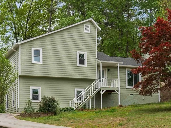 1182 Laurel Log Pl, Austell, GA 30168